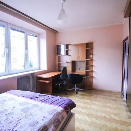 Apartment In The Centre Surrounded By Green
